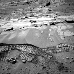 Nasa's Mars rover Curiosity acquired this image using its Right Navigation Camera on Sol 603, at drive 964, site number 31