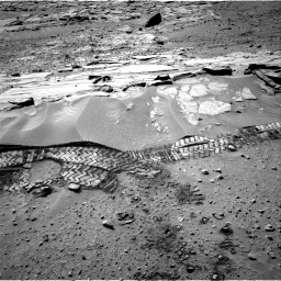 Nasa's Mars rover Curiosity acquired this image using its Right Navigation Camera on Sol 603, at drive 970, site number 31
