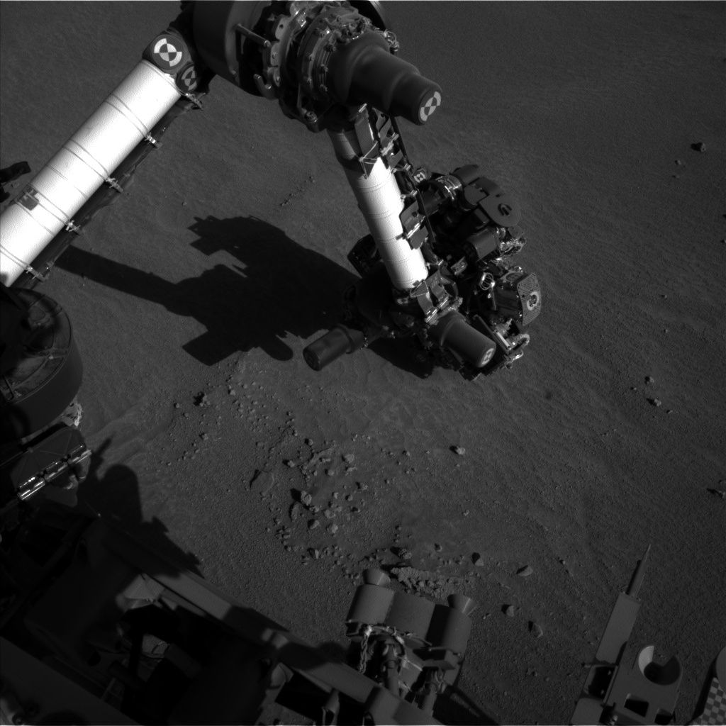 Nasa's Mars rover Curiosity acquired this image using its Left Navigation Camera on Sol 605, at drive 1094, site number 31