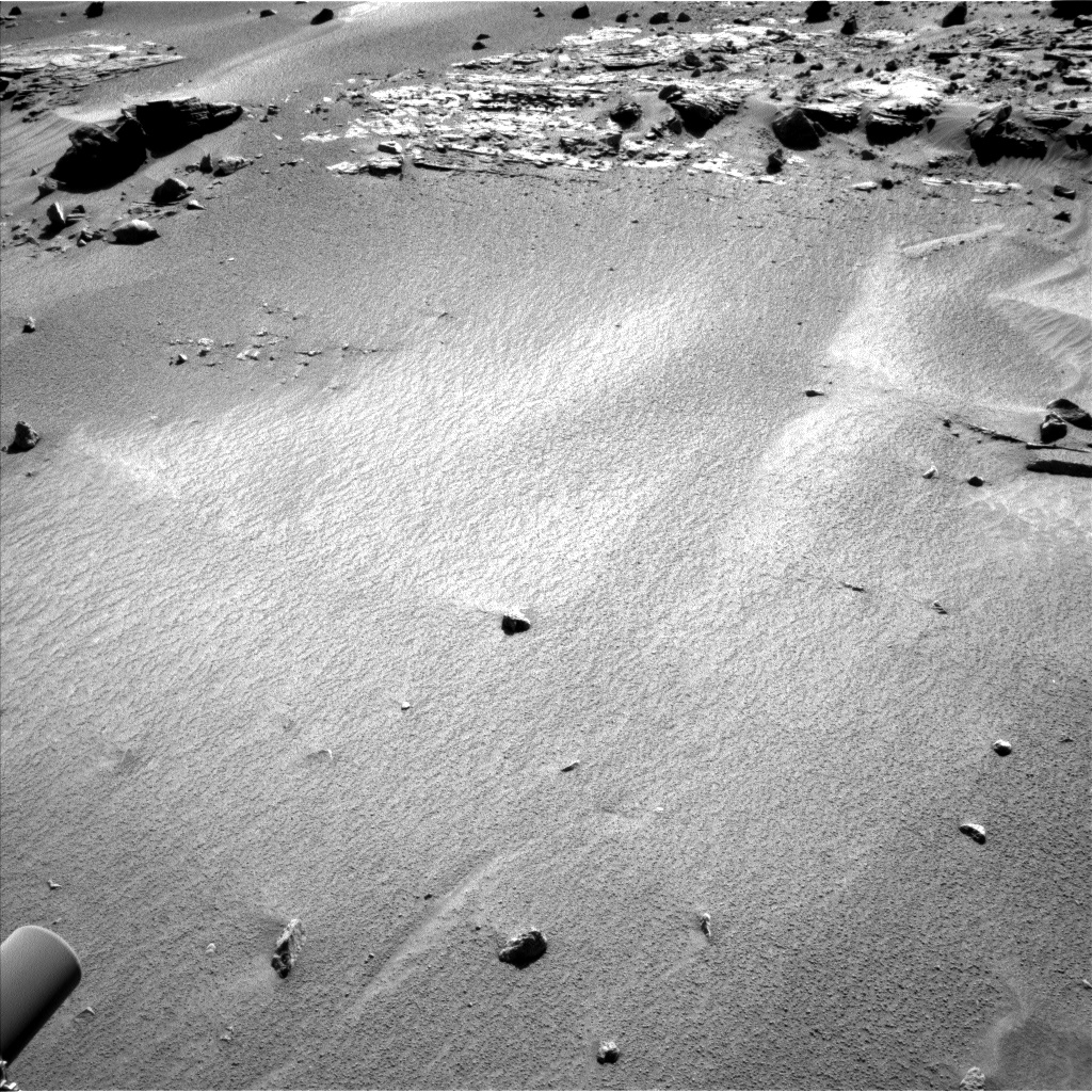 Nasa's Mars rover Curiosity acquired this image using its Left Navigation Camera on Sol 606, at drive 1220, site number 31
