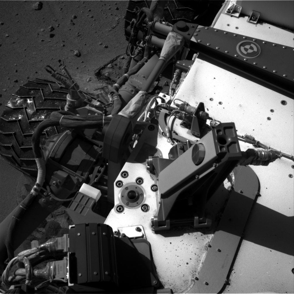 Nasa's Mars rover Curiosity acquired this image using its Right Navigation Camera on Sol 606, at drive 1130, site number 31