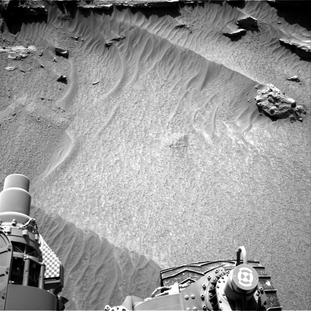 Nasa's Mars rover Curiosity acquired this image using its Right Navigation Camera on Sol 606, at drive 1256, site number 31