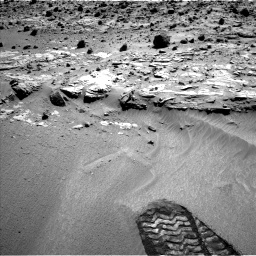 Nasa's Mars rover Curiosity acquired this image using its Left Navigation Camera on Sol 609, at drive 1286, site number 31