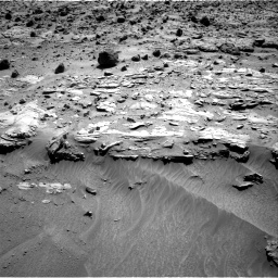Nasa's Mars rover Curiosity acquired this image using its Right Navigation Camera on Sol 609, at drive 1256, site number 31