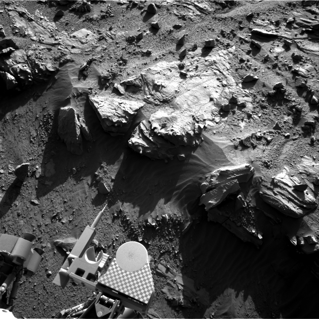 Nasa's Mars rover Curiosity acquired this image using its Right Navigation Camera on Sol 613, at drive 1330, site number 31