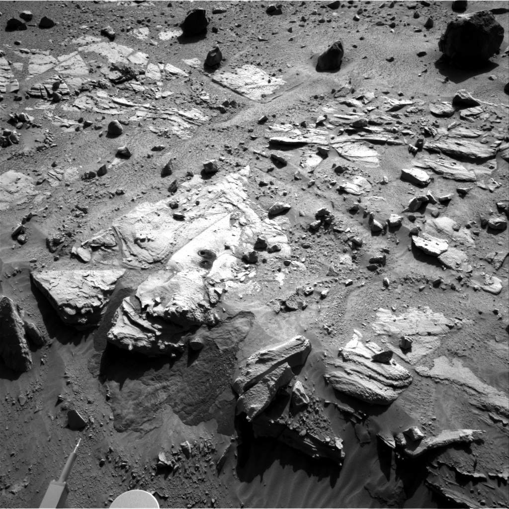 Nasa's Mars rover Curiosity acquired this image using its Right Navigation Camera on Sol 621, at drive 1330, site number 31