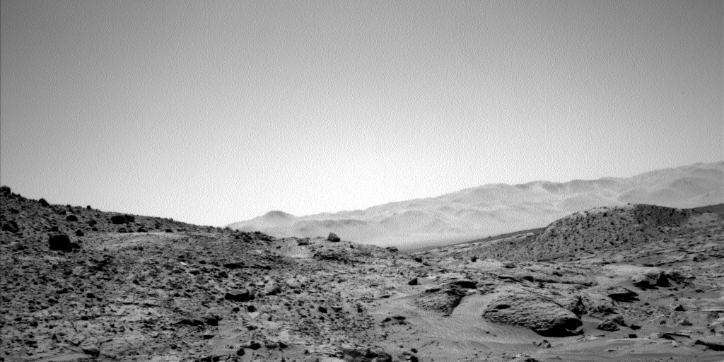Nasa's Mars rover Curiosity acquired this image using its Left Navigation Camera on Sol 626, at drive 1330, site number 31