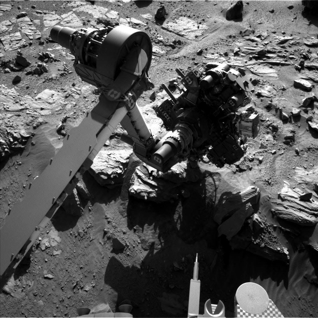 Nasa's Mars rover Curiosity acquired this image using its Left Navigation Camera on Sol 627, at drive 1330, site number 31