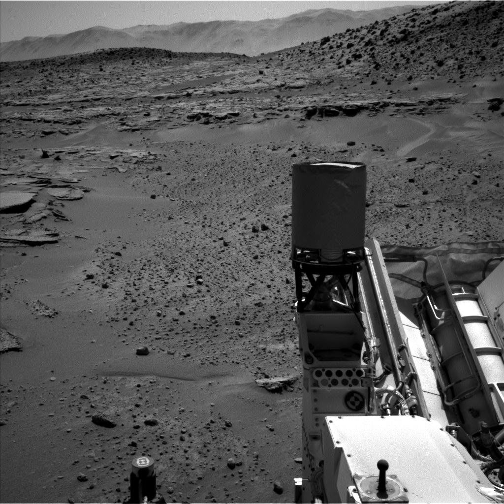 Nasa's Mars rover Curiosity acquired this image using its Left Navigation Camera on Sol 630, at drive 1472, site number 31