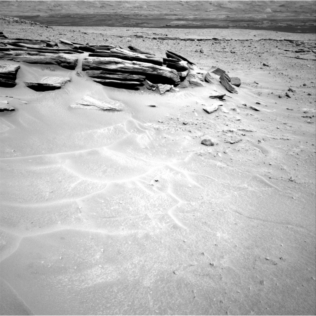 Nasa's Mars rover Curiosity acquired this image using its Right Navigation Camera on Sol 630, at drive 1472, site number 31