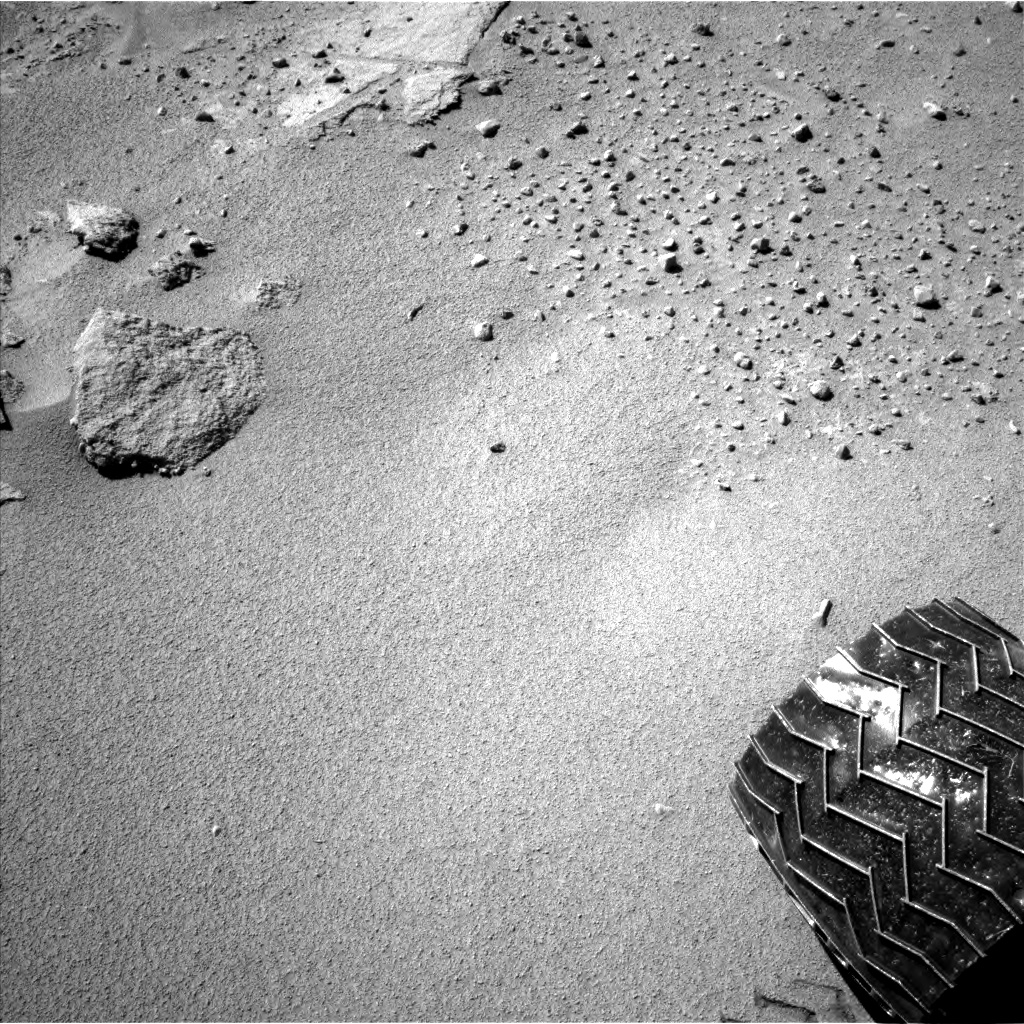 Nasa's Mars rover Curiosity acquired this image using its Left Navigation Camera on Sol 631, at drive 0, site number 32