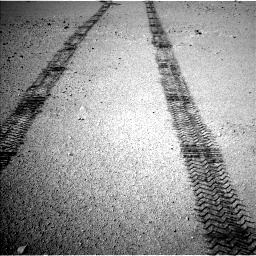 Nasa's Mars rover Curiosity acquired this image using its Left Navigation Camera on Sol 634, at drive 336, site number 32