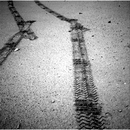 Nasa's Mars rover Curiosity acquired this image using its Right Navigation Camera on Sol 634, at drive 264, site number 32