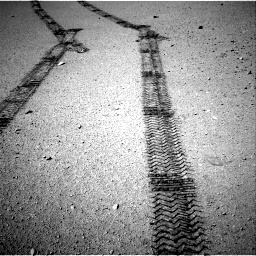 Nasa's Mars rover Curiosity acquired this image using its Right Navigation Camera on Sol 634, at drive 276, site number 32
