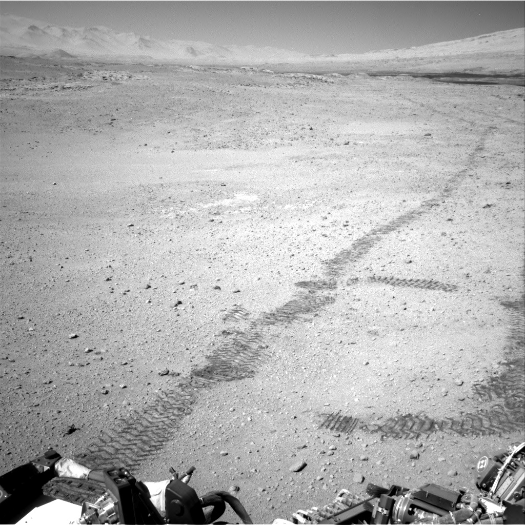 Nasa's Mars rover Curiosity acquired this image using its Right Navigation Camera on Sol 635, at drive 794, site number 32