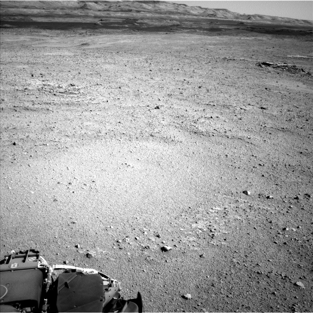 Nasa's Mars rover Curiosity acquired this image using its Left Navigation Camera on Sol 656, at drive 1120, site number 34