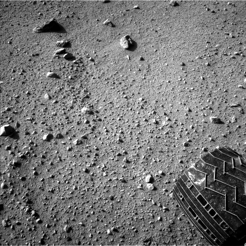 Nasa's Mars rover Curiosity acquired this image using its Left Navigation Camera on Sol 657, at drive 0, site number 35