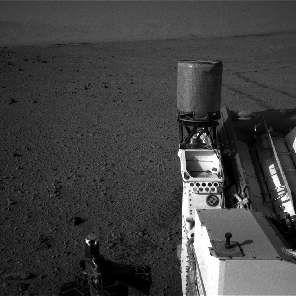 Nasa's Mars rover Curiosity acquired this image using its Left Navigation Camera on Sol 657, at drive 0, site number 35
