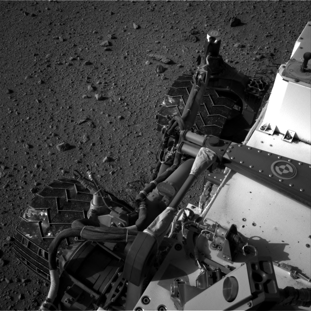 Nasa's Mars rover Curiosity acquired this image using its Right Navigation Camera on Sol 657, at drive 0, site number 35