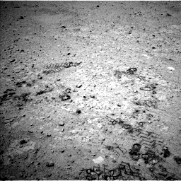 Nasa's Mars rover Curiosity acquired this image using its Left Navigation Camera on Sol 661, at drive 292, site number 35