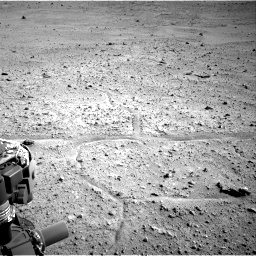 Nasa's Mars rover Curiosity acquired this image using its Right Navigation Camera on Sol 661, at drive 976, site number 35