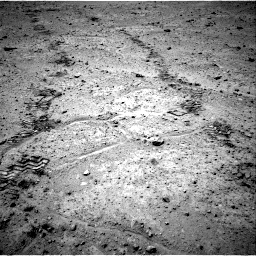 Nasa's Mars rover Curiosity acquired this image using its Right Navigation Camera on Sol 662, at drive 1004, site number 35
