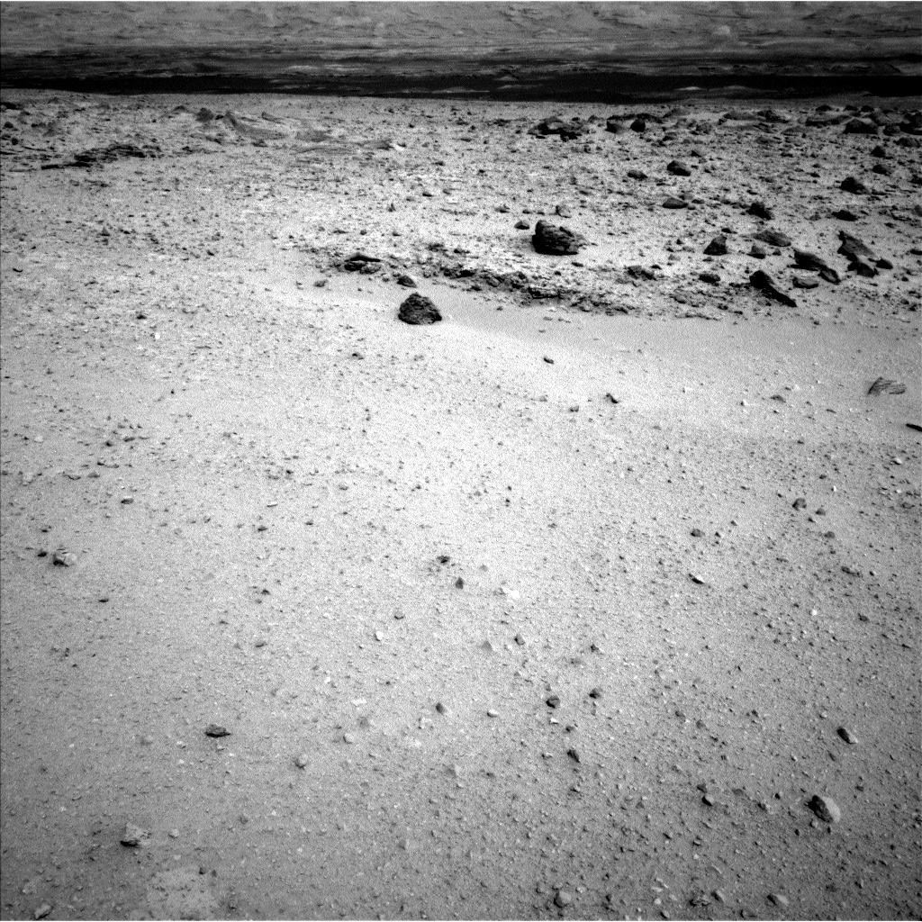 Nasa's Mars rover Curiosity acquired this image using its Left Navigation Camera on Sol 663, at drive 178, site number 36