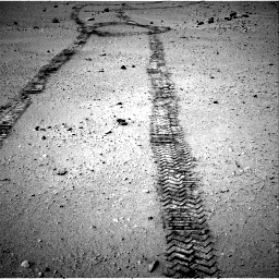 Nasa's Mars rover Curiosity acquired this image using its Right Navigation Camera on Sol 663, at drive 144, site number 36