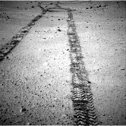 Nasa's Mars rover Curiosity acquired this image using its Right Navigation Camera on Sol 663, at drive 162, site number 36