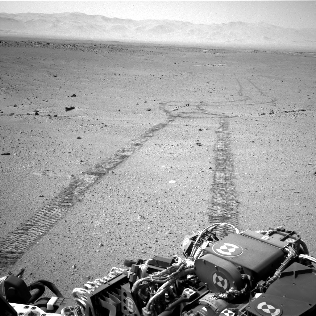 Nasa's Mars rover Curiosity acquired this image using its Right Navigation Camera on Sol 663, at drive 178, site number 36