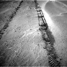 Nasa's Mars rover Curiosity acquired this image using its Left Navigation Camera on Sol 672, at drive 1614, site number 37