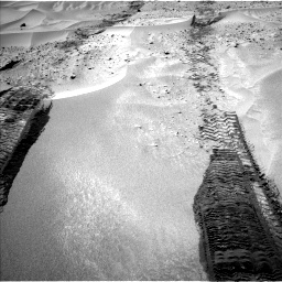Nasa's Mars rover Curiosity acquired this image using its Left Navigation Camera on Sol 672, at drive 1824, site number 37