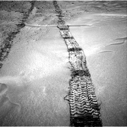 Nasa's Mars rover Curiosity acquired this image using its Right Navigation Camera on Sol 672, at drive 1680, site number 37