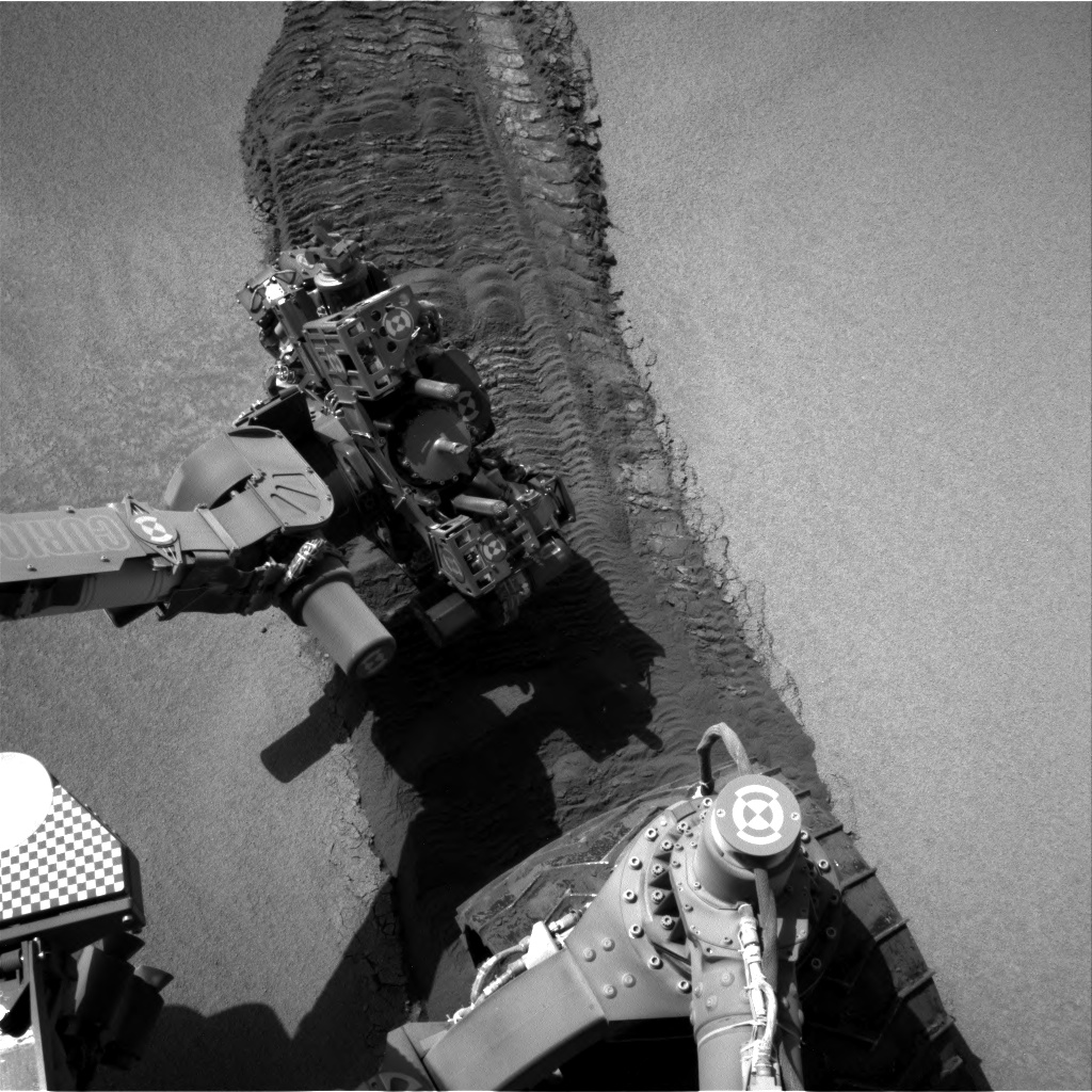 Nasa's Mars rover Curiosity acquired this image using its Right Navigation Camera on Sol 673, at drive 0, site number 38