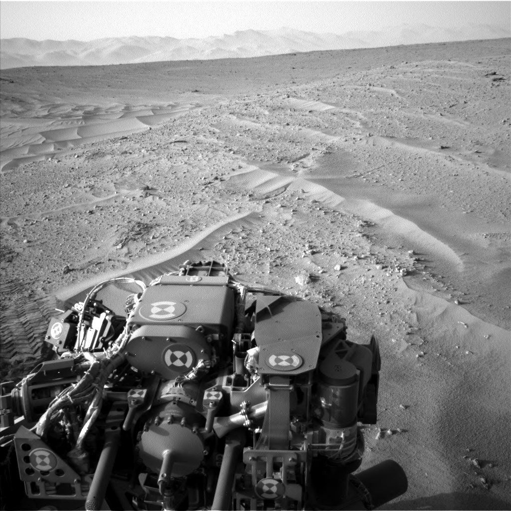 Nasa's Mars rover Curiosity acquired this image using its Left Navigation Camera on Sol 674, at drive 58, site number 38