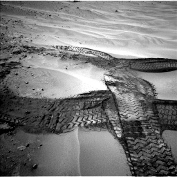 Nasa's Mars rover Curiosity acquired this image using its Left Navigation Camera on Sol 676, at drive 94, site number 38