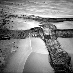 Nasa's Mars rover Curiosity acquired this image using its Left Navigation Camera on Sol 676, at drive 100, site number 38