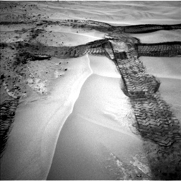 Nasa's Mars rover Curiosity acquired this image using its Left Navigation Camera on Sol 676, at drive 112, site number 38