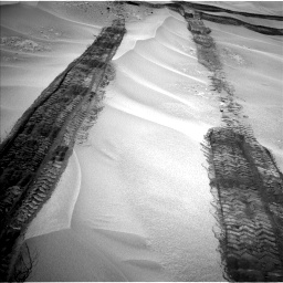 Nasa's Mars rover Curiosity acquired this image using its Left Navigation Camera on Sol 676, at drive 172, site number 38