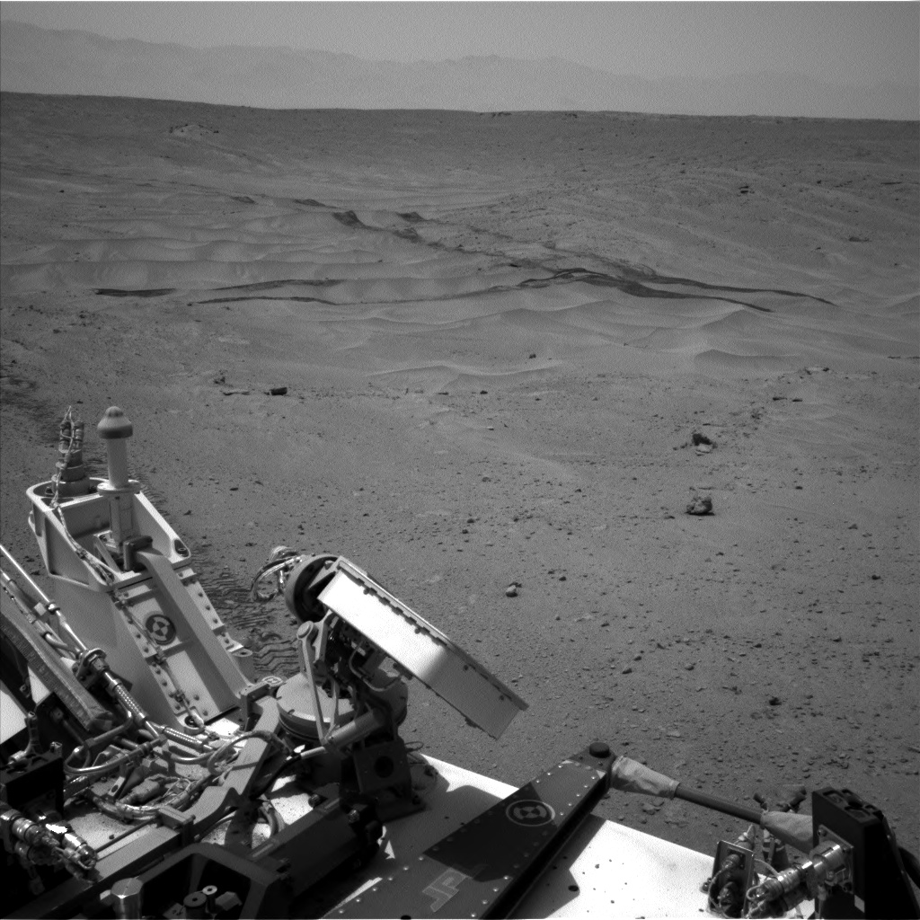 Nasa's Mars rover Curiosity acquired this image using its Left Navigation Camera on Sol 677, at drive 338, site number 38