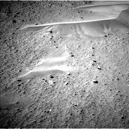 Nasa's Mars rover Curiosity acquired this image using its Left Navigation Camera on Sol 685, at drive 1524, site number 38