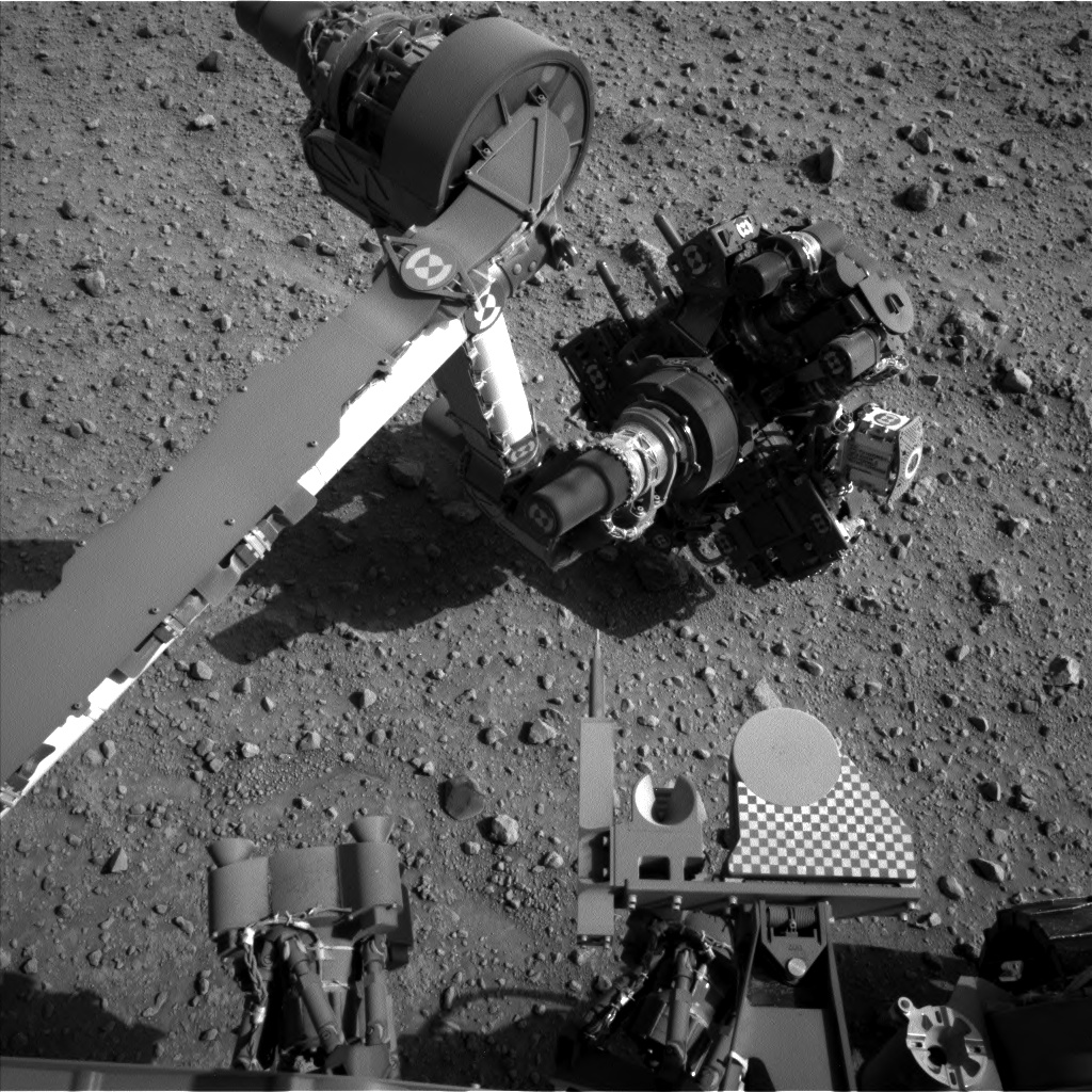 Nasa's Mars rover Curiosity acquired this image using its Left Navigation Camera on Sol 687, at drive 0, site number 39