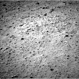 Nasa's Mars rover Curiosity acquired this image using its Left Navigation Camera on Sol 688, at drive 24, site number 39