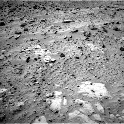 Nasa's Mars rover Curiosity acquired this image using its Left Navigation Camera on Sol 689, at drive 462, site number 39