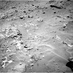 Nasa's Mars rover Curiosity acquired this image using its Right Navigation Camera on Sol 690, at drive 594, site number 39