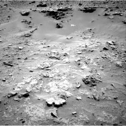 Nasa's Mars rover Curiosity acquired this image using its Right Navigation Camera on Sol 690, at drive 648, site number 39