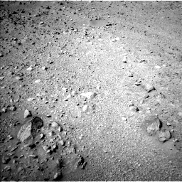 Nasa's Mars rover Curiosity acquired this image using its Left Navigation Camera on Sol 692, at drive 996, site number 39
