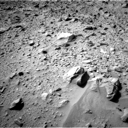 Nasa's Mars rover Curiosity acquired this image using its Left Navigation Camera on Sol 692, at drive 1134, site number 39