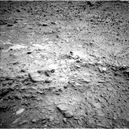 Nasa's Mars rover Curiosity acquired this image using its Left Navigation Camera on Sol 695, at drive 1272, site number 39