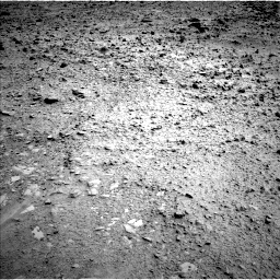Nasa's Mars rover Curiosity acquired this image using its Left Navigation Camera on Sol 695, at drive 1290, site number 39